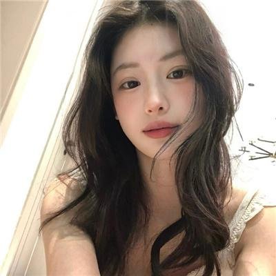 九霄烬，仙帝你的白月光逃跑了